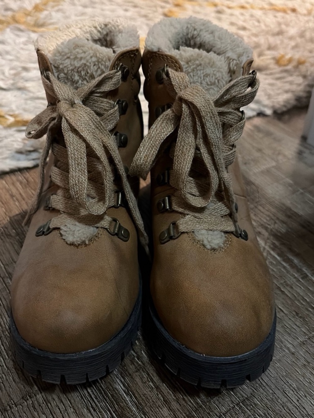 Women’s Tan Lace-Up Faux Fur Winter Hiking Boots